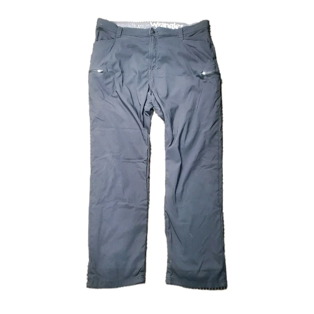 Wrangler ATG Fleece Lined Cargo Pants Mens 40x30 Black Relaxed Fit
